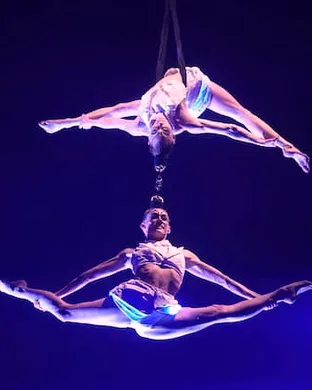 Cirque Du Soleil - Echo Redmond