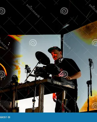 DJ Shadow Seattle