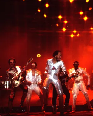 Earth Wind And Fire Seattle