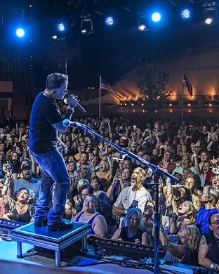 Gary Allan Tacoma