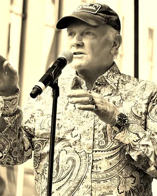 Mike Love Seattle