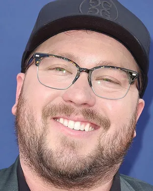 Mitchell Tenpenny Snoqualmie