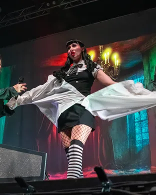 Qveen Herby Seattle