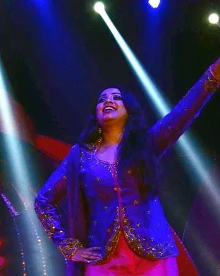 Shreya Ghoshal Everett